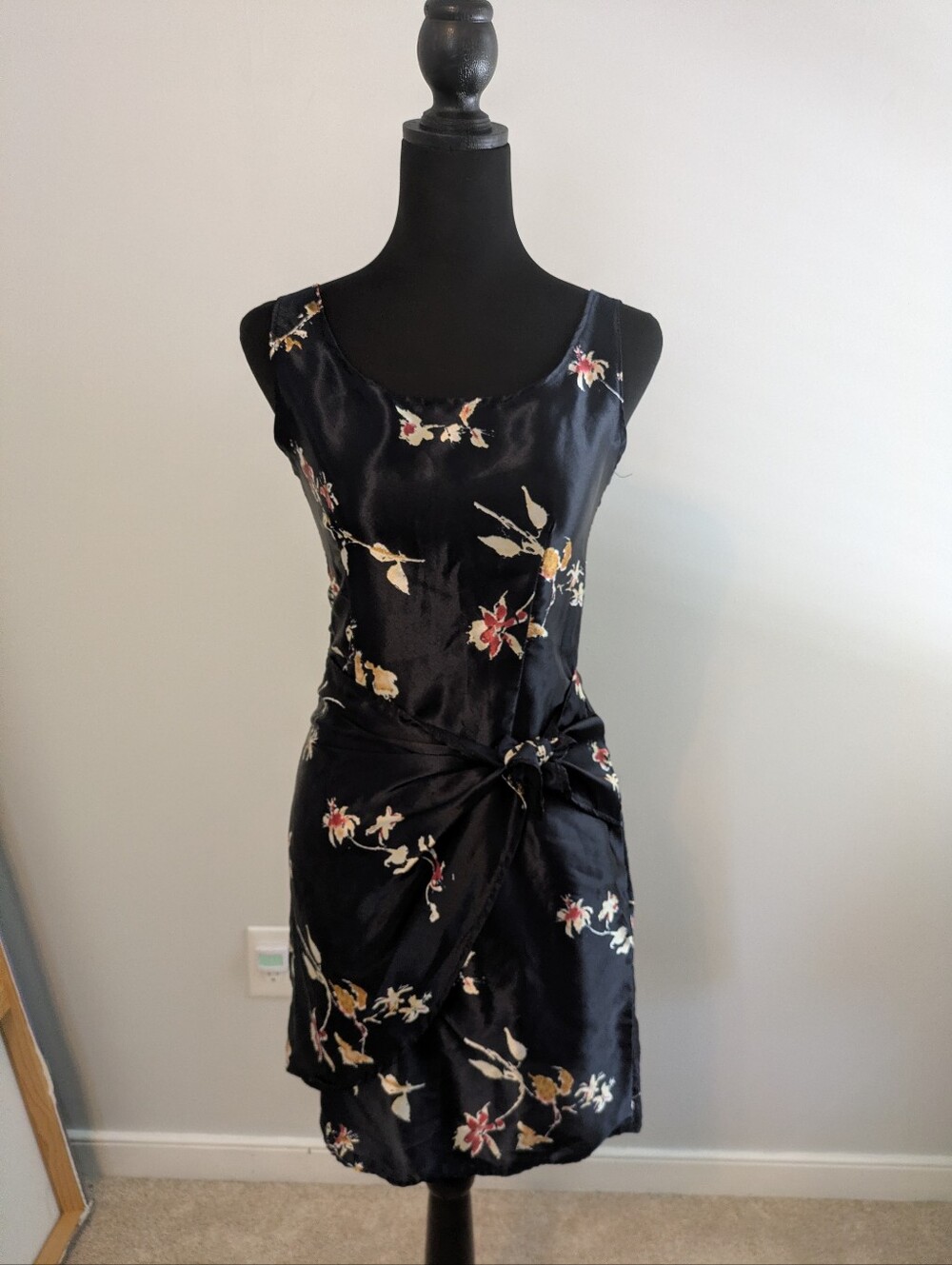 Elan Black Floral Tie-Waist Mini Dress Size 2 Wrap Sleeveless Bow Knot